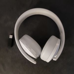 Sony PS4 Gold Wireless Headset - White - Includes Bluetooth Dongle